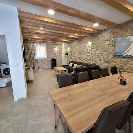Villa Stone Castle