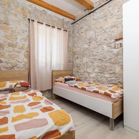 Stone Castle Villa Tribalj (Primorsko-Goranska)