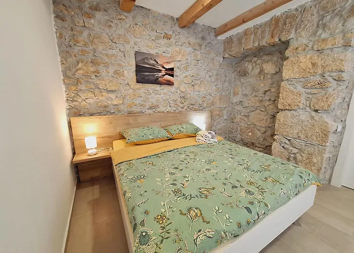 Stone Castle Villa Tribalj (Primorsko-Goranska)